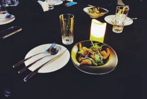 上海知名的夜场招聘商务接待,工作时间和排班制度是怎样的？