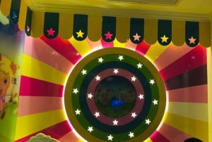 上海哪里ktv招聘包厢陪唱,需要统一穿工装吗_