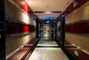 上海松江区车墩镇附近ktv招聘包厢气氛租,领班直聘的