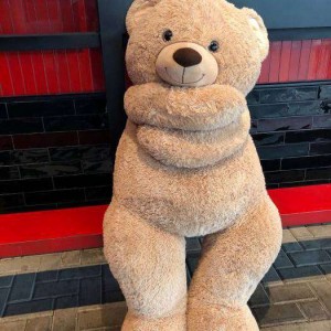 上海浦东新区新场镇附近酒吧招聘商务接待,交五险一金吗？