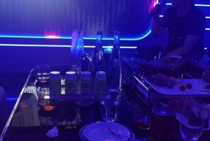 上海金山区朱泾镇附近夜场招聘现场DJ,无中介费的