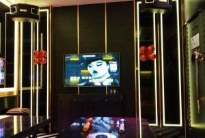 上海豪华的酒吧ktv招聘包厢管家,上班工作轻松吗_