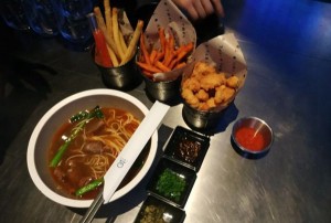 上海静安区彭浦新村街道附近夜场招聘包厢管家,上班有什么要求