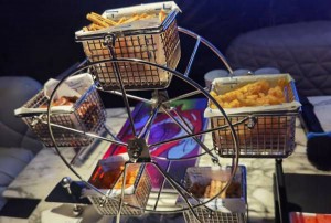 上海普陀区曹杨新村街道附近夜总会招聘包厢气氛租,(不需要工作服)