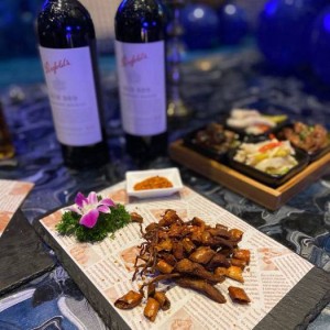 上海浦东新区三林镇附近夜场招聘商务接待,领队直招没套路的