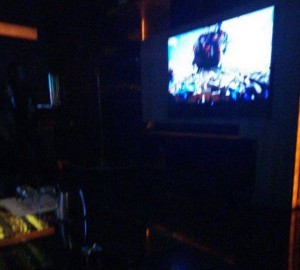 上海可以兼职的酒吧ktv招聘包厢气氛组,是上白班还是上夜班