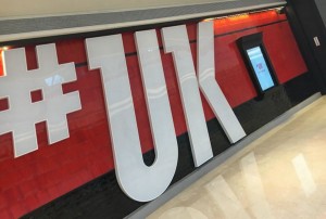 上海浦东新区东明路街道附近夜总会招聘包厢气氛租,上班轻松的