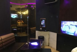 上海翻台高的夜场招聘包厢气氛组,有身高要求吗？