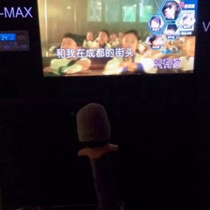 上海虹口区嘉兴路街道附近酒吧招聘包厢陪唱,上班有什么要求