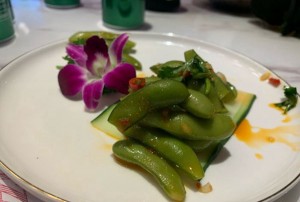 上海宝山区罗店镇附近酒吧招聘包厢气氛租,领班直聘的