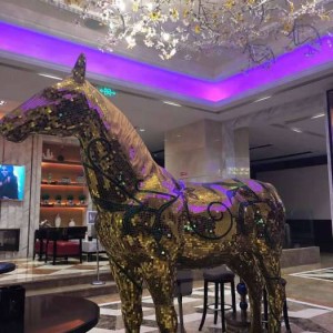 上海浦东新区张江镇附近酒吧招聘包厢气氛租,ktv领班队长微信多少