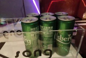 上海奉贤区海湾镇附近ktv招聘包厢服务员,可以兼职吗？