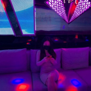 上海静安区曹家渡街道附近ktv招聘酒水促销员,上班需要喝酒吗？