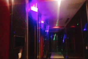 上海奉贤区西渡街道附近ktv招聘包厢陪唱,无中介费的