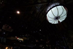 上海宝山区张庙街道附近酒吧招聘包厢管家,(好上班的不挑人)