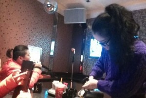 上海黄浦区附近ktv招聘商务礼仪,过年放假吗？